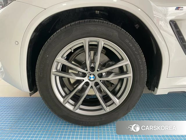 BMW X3 id 3926948 из Китая 16