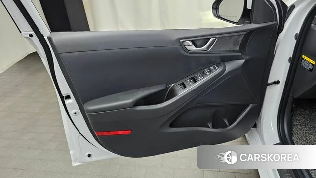 Hyundai The New Ionic Electric id 4604673 из Кореи 16
