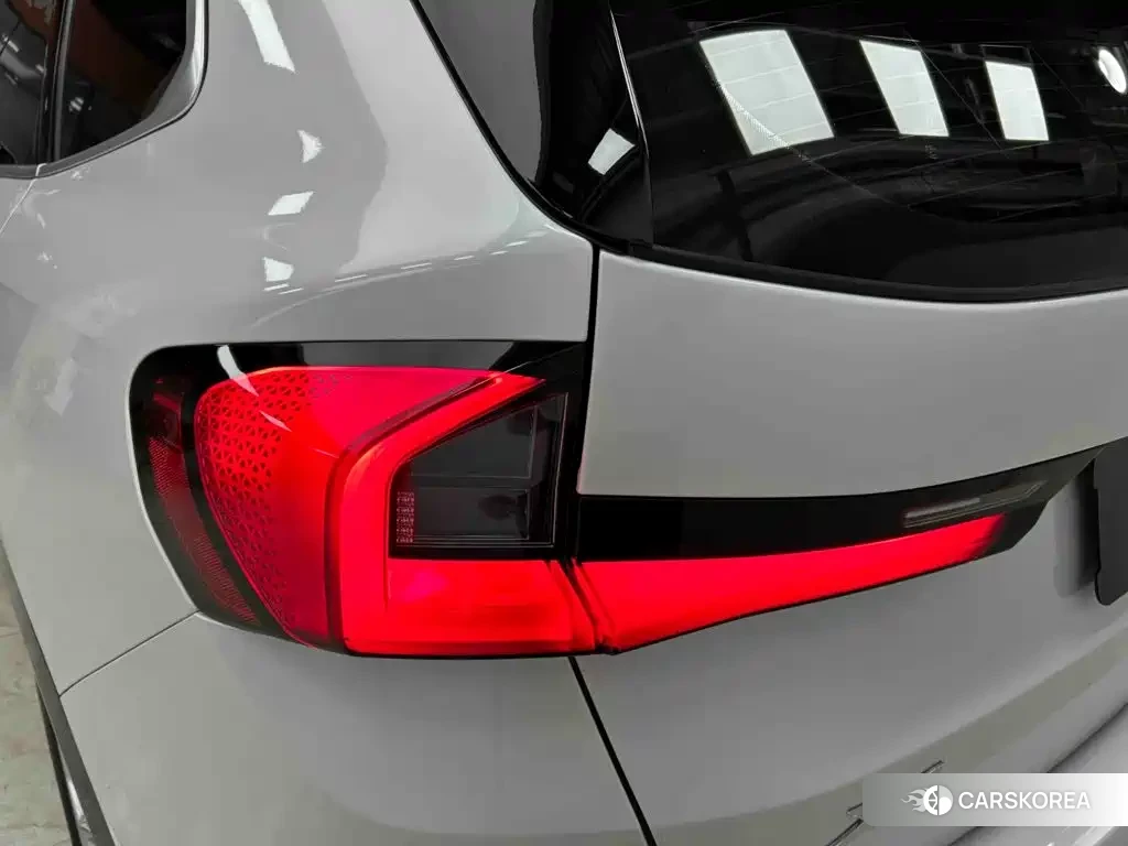 BMW X1 id 4629533 из Китая 16