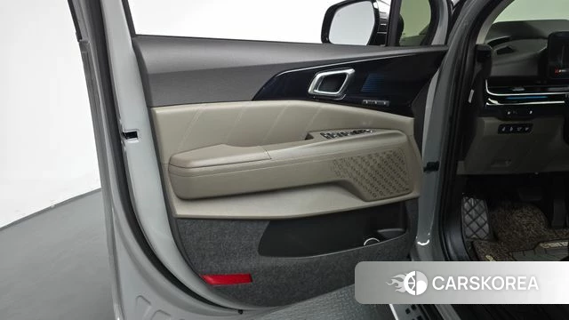 Kia The New Carnival 4th Generation id 4266193 из Кореи 16