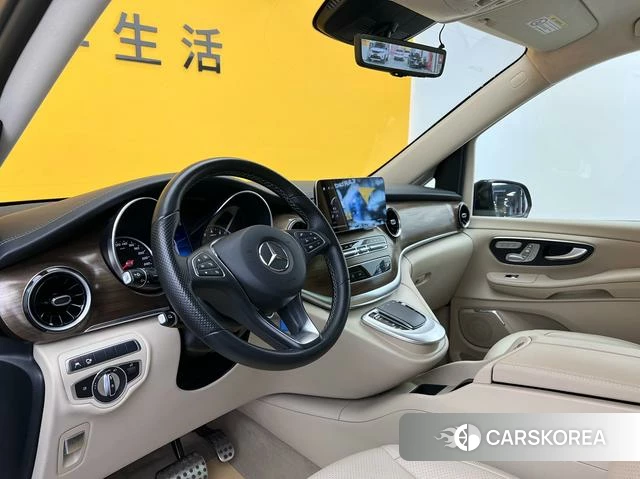 Mercedes-Benz V-class id 4314796 из Китая 16