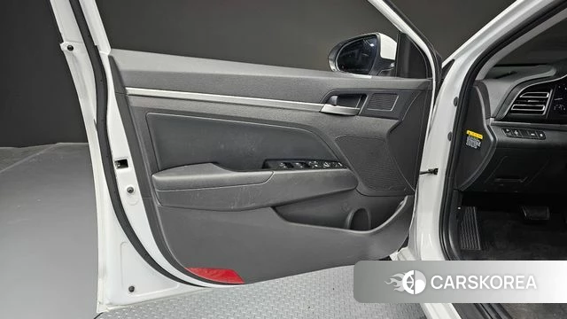 Hyundai The New Avante AD id 4900186 из Кореи 16