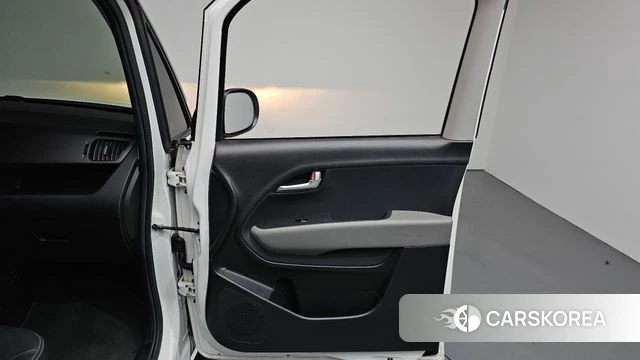 Kia The New Kia Ray id 4528504 из Кореи 16