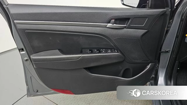Hyundai The New Avante AD id 4471424 из Кореи 16
