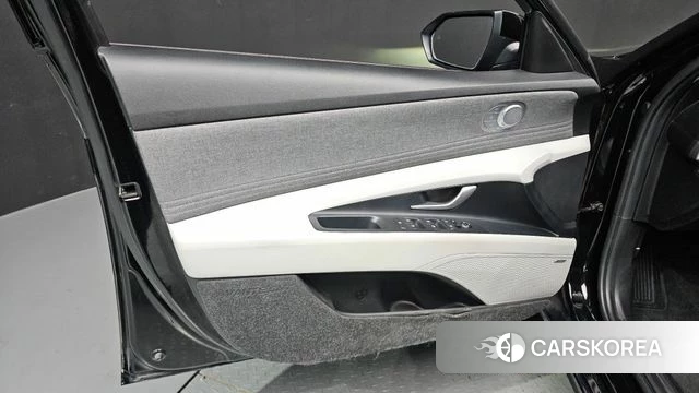 Hyundai Avante Hybrid (CN7) id 4324318 из Кореи 16
