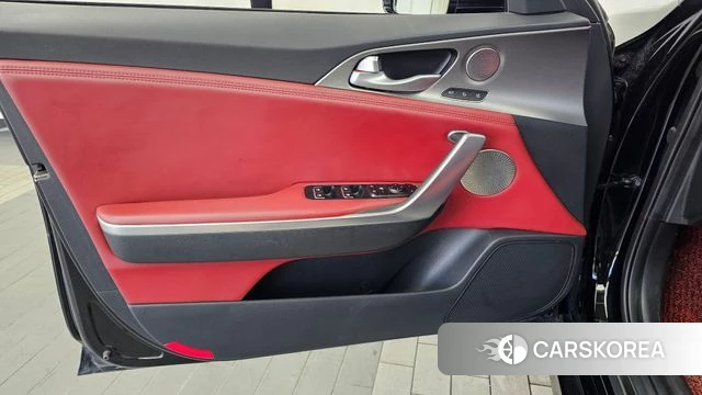 Kia Stinger id 4677554 из Кореи 16