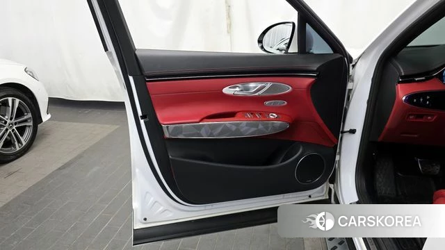 Genesis GV70 id 4196110 из Кореи 16