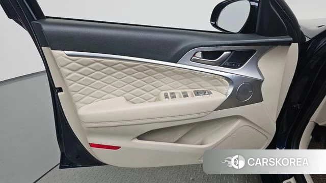 Genesis G70 id 4638161 из Кореи 16