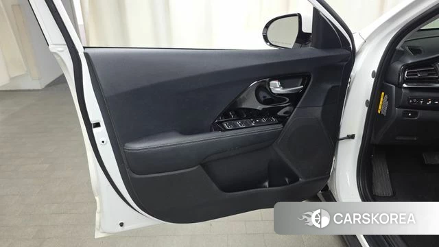 Kia The New Niro id 4594709 из Кореи 16