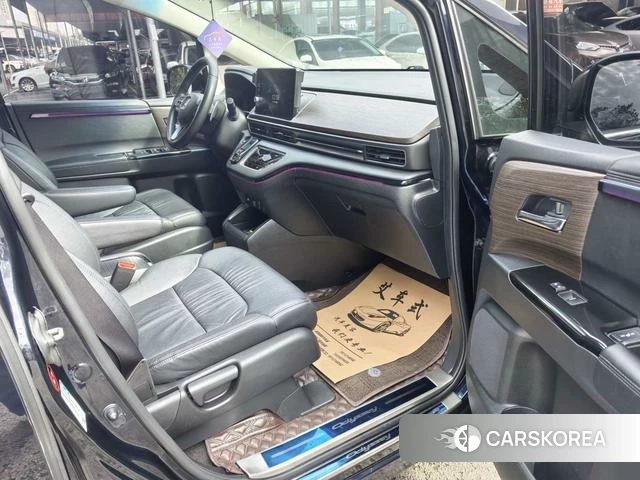 Honda Odyssey id 4273639 из Китая 16