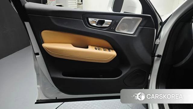 Volvo XC60 second Generation id 4516317 из Кореи 16