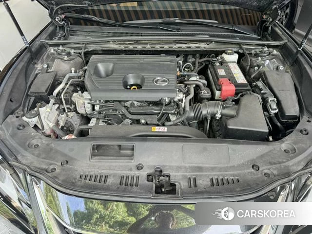 Lexus ES id 4314677 из Китая 16