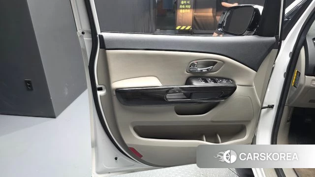 Kia The New Carnival id 4551481 из Кореи 16