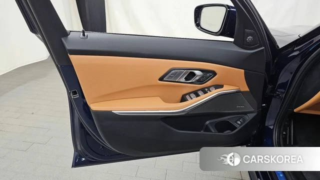 BMW 3 Series (G20) id 4441600 из Кореи 16