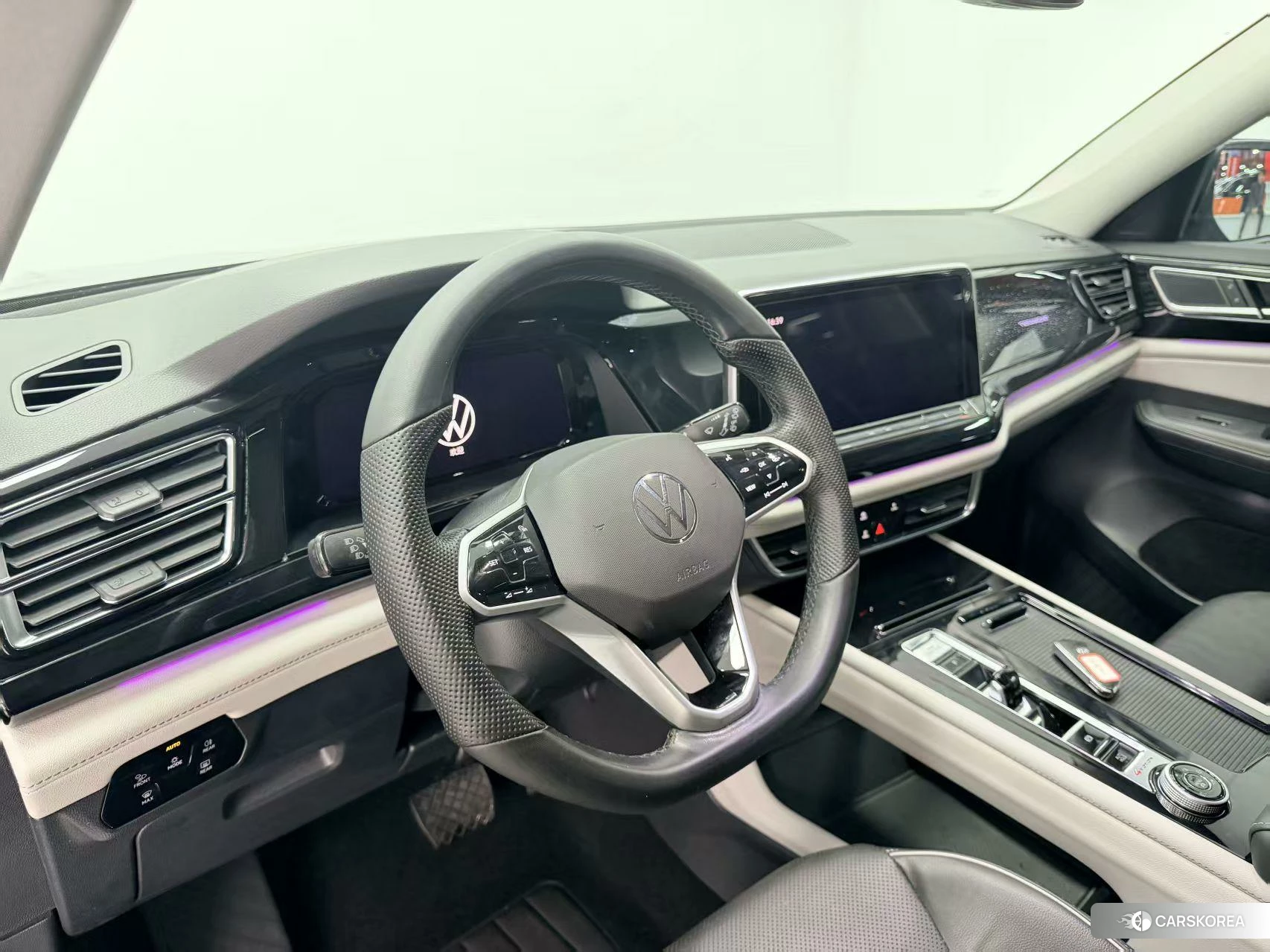 Volkswagen Tourang id 4498974 из Китая 16