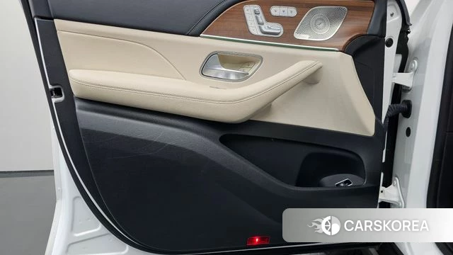 Mercedes-Benz GLS - Class X167 id 4779730 из Кореи 16