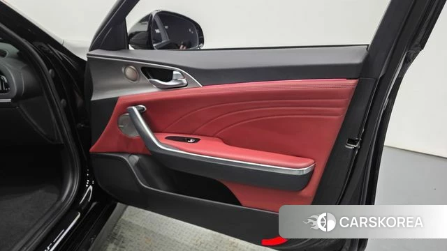 Kia Stinger Meister id 4625428 из Кореи 16