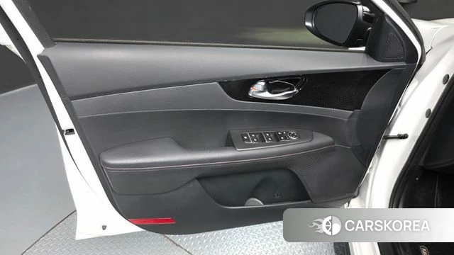 Kia The New K3 2nd generation id 4248701 из Кореи 16
