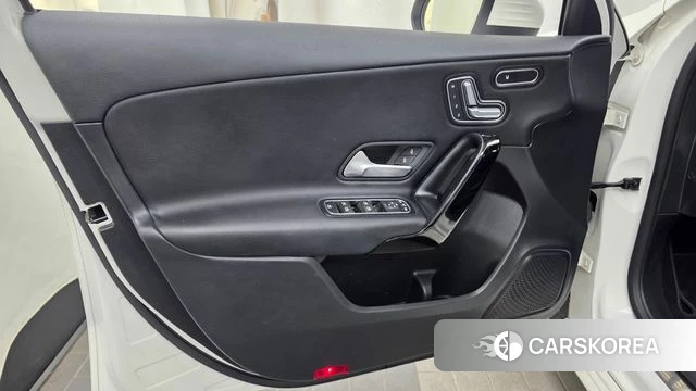 Mercedes-Benz A-Class W177 id 4689079 из Кореи 16