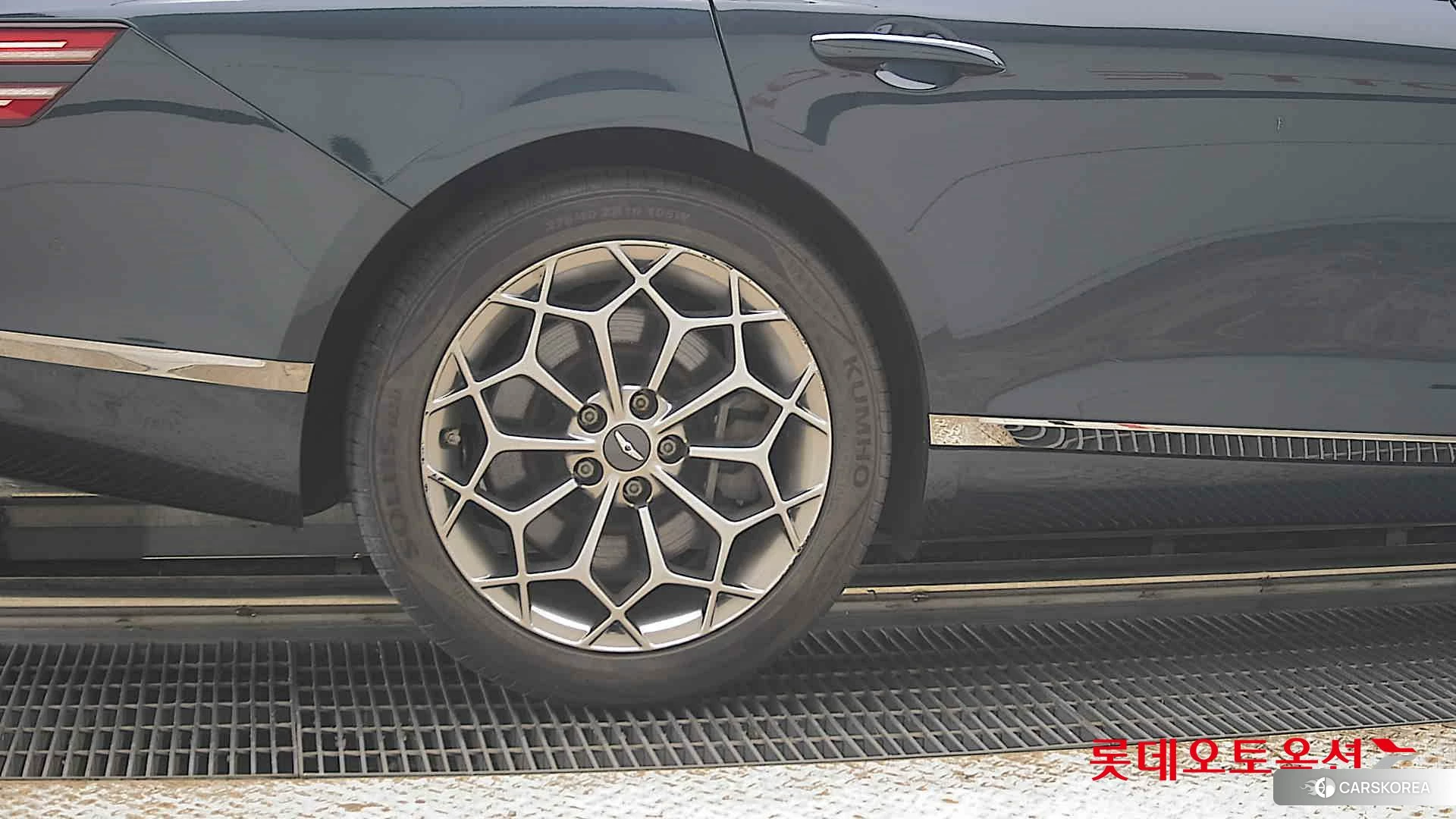 Hyundai G80 id 4679281 из Кореи 16