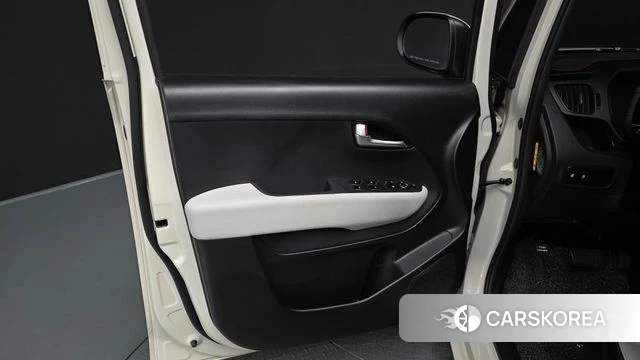 Kia The New Kia Ray id 4540436 из Кореи 16
