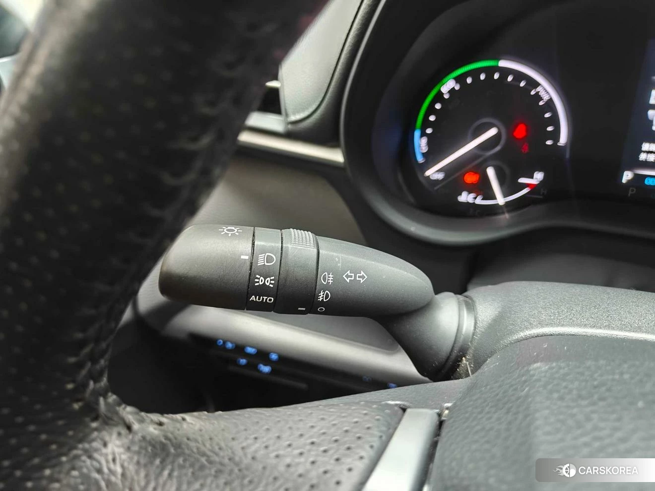 Toyota Saina id 4486604 из Китая 16