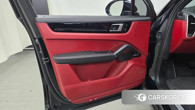 Porsche Cayenne (PO536) id 4402880 из Кореи 16