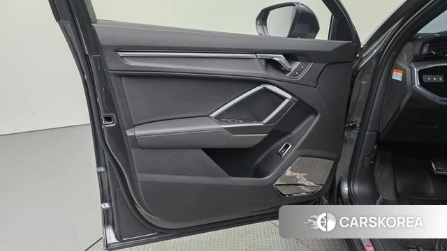 Audi Q3 (F3) id 4409173 из Кореи 16