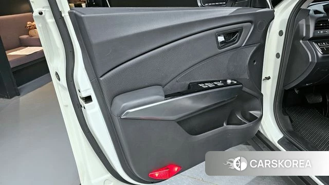 Ssangyong Tivoli Armor id 4397806 из Кореи 16