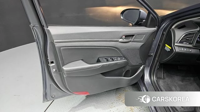 Hyundai Avante AD id 4311003 из Кореи 16