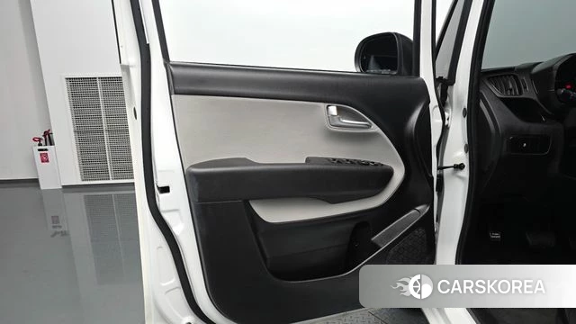Kia The New Kia Ray id 4506057 из Кореи 16