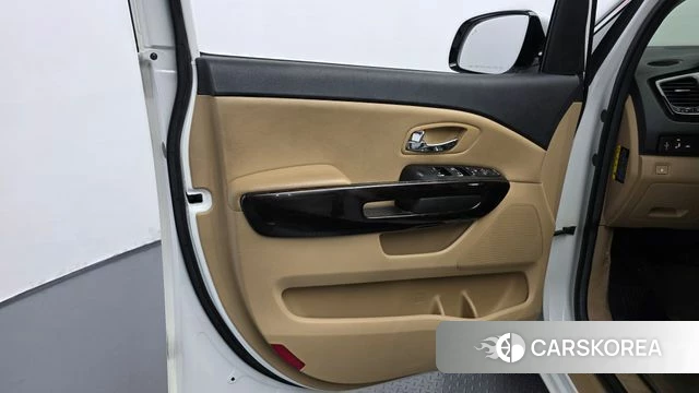 Kia The New Carnival id 4482687 из Кореи 16
