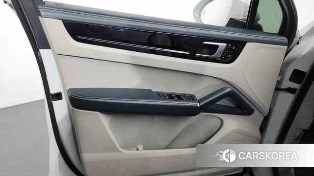 Porsche Cayenne (PO536) id 4196276 из Кореи 16