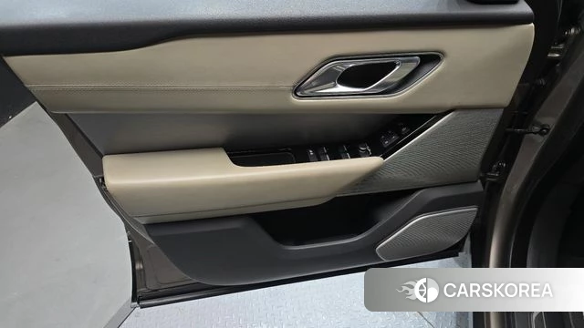Land Rover Range Rover Velar id 4780953 из Кореи 16