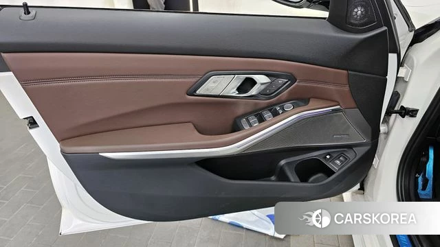 BMW 3 Series (G20) id 4409974 из Кореи 16