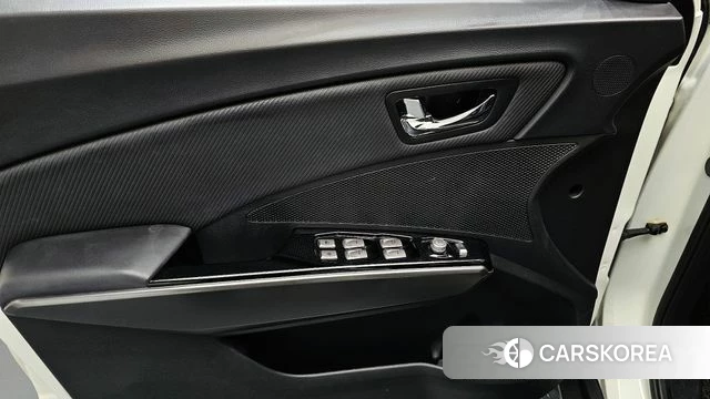 Ssangyong Tivoli Air id 4203997 из Кореи 16