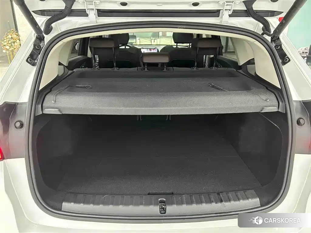 BMW X1 id 4628967 из Китая 16