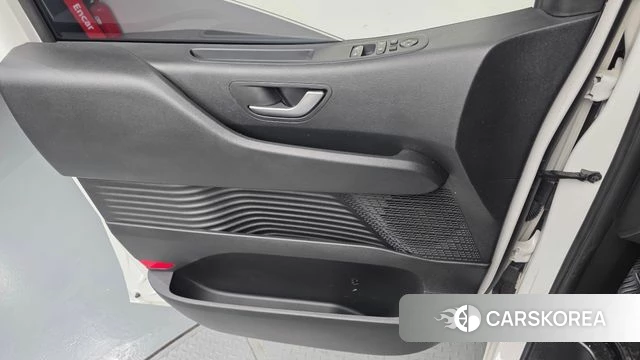 Hyundai Staria id 4892939 из Кореи 16