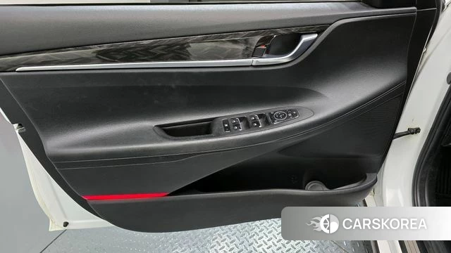 Hyundai Grandeur IG id 4286342 из Кореи 16