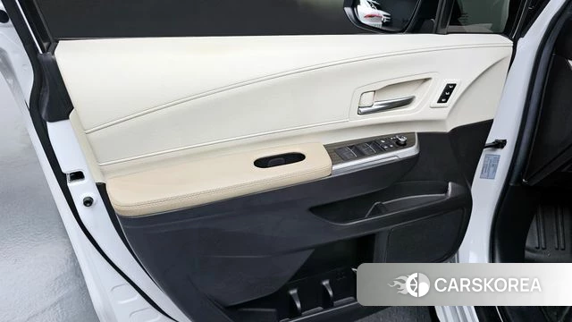 Toyota Sienna 4th Generation id 4329558 из Кореи 16