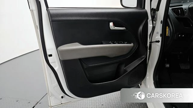 Kia The New Kia Ray id 4186362 из Кореи 16