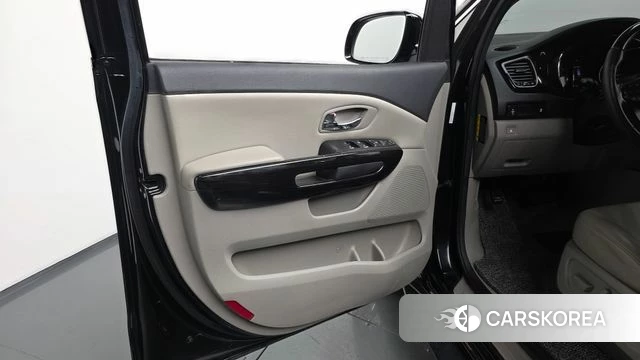 Kia The New Carnival id 4742222 из Кореи 16