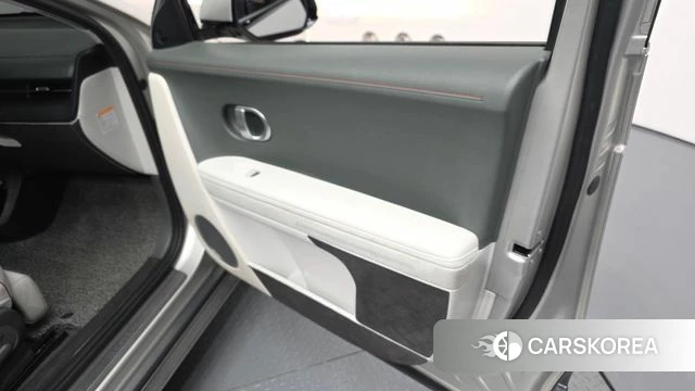 Hyundai Ionic 5 id 4283368 из Кореи 16