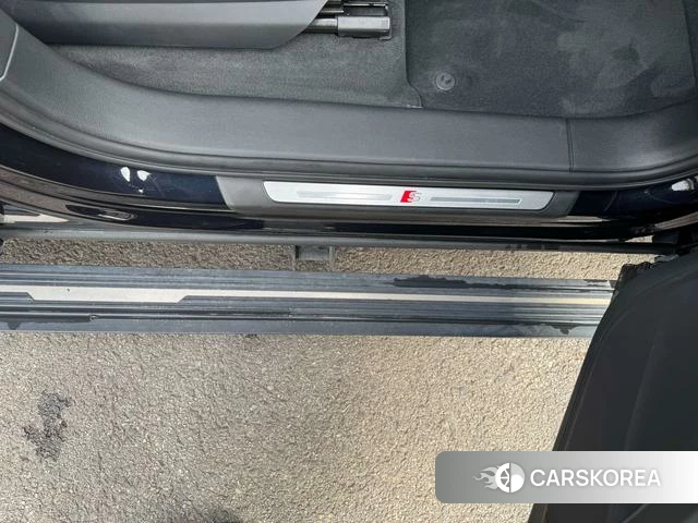Audi Q7 id 4263715 из Китая 16