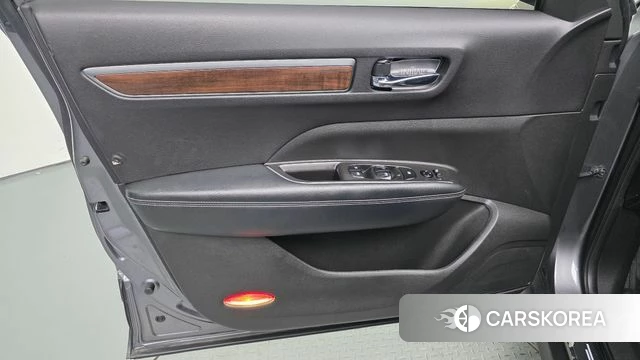 Renault Korea (Samsung) The New QM6 id 4759896 из Кореи 16