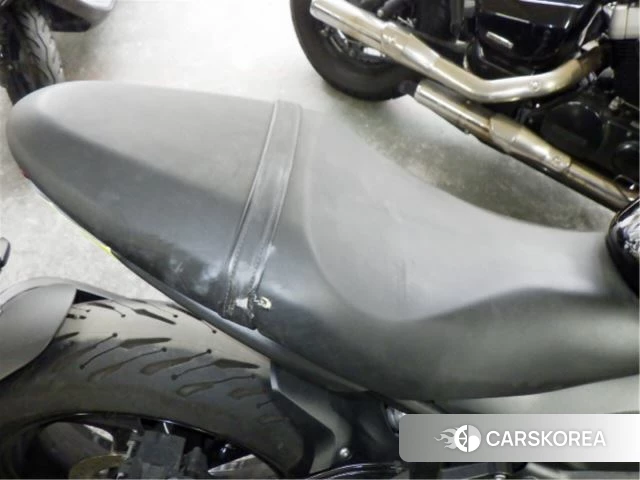 Triumph TRIDENT 660 id 3946666 из Японии 16