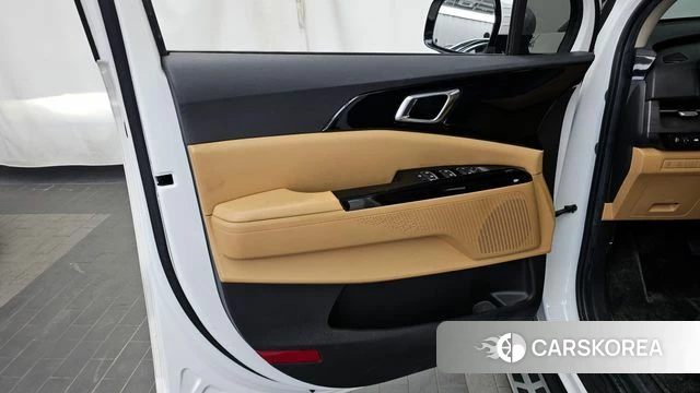 Kia Carnival 4th generation id 4224336 из Кореи 16