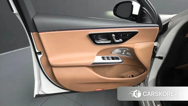 Mercedes-Benz E-Class W214 id 4533498 из Кореи 16