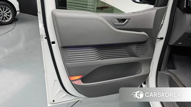 Hyundai Staria id 4337928 из Кореи 16