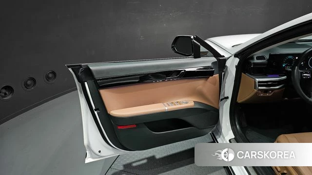 Hyundai Grandeur (GN7) id 4381636 из Кореи 16